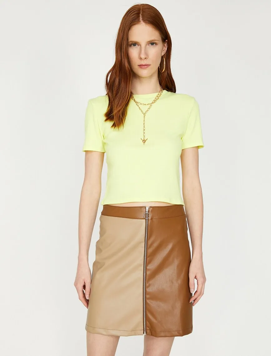 11883 Camel Leather Look Mini Skirt