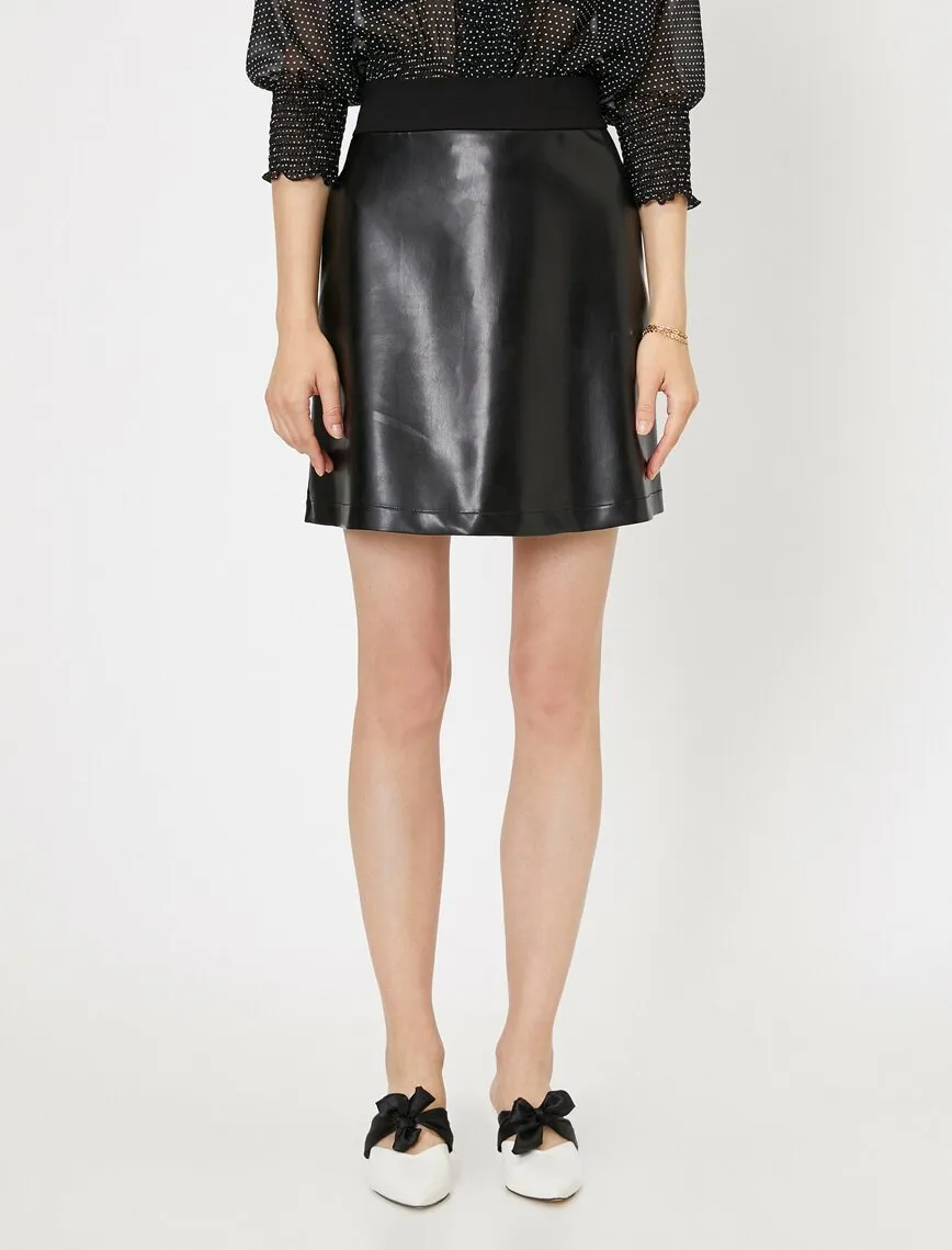 12272 Black Leather Look Mini Skirt