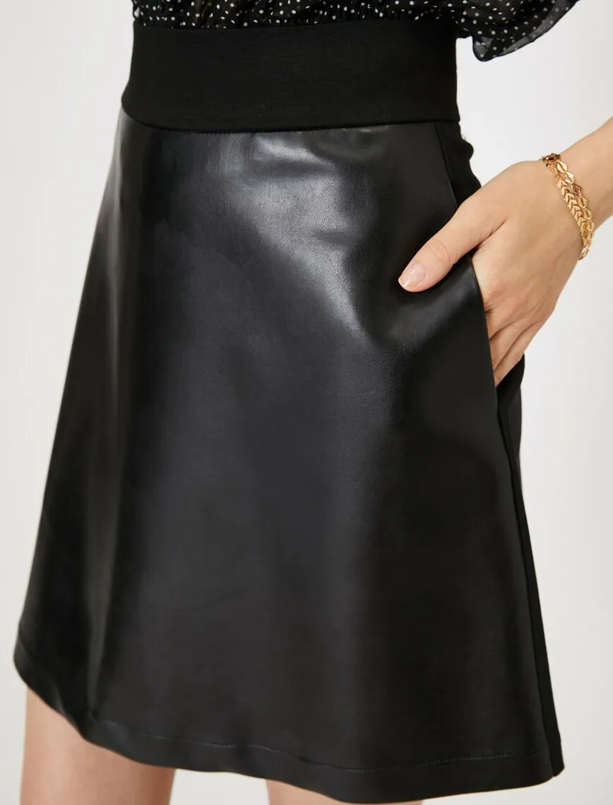 12272 Black Leather Look Mini Skirt