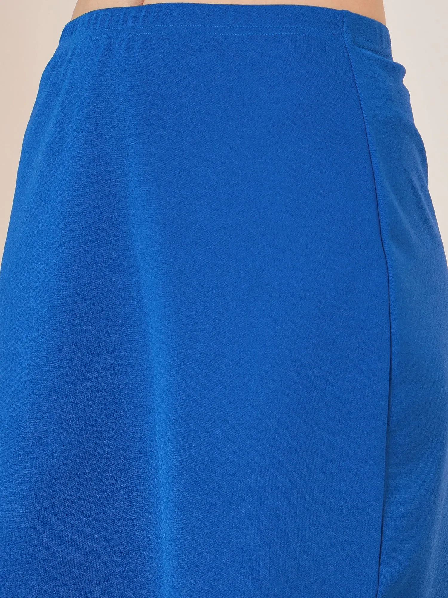 Berrylush Women Solid Blue High-Rise Waist Slip-On Straight Hem Knitted Pencil Mini Skirt