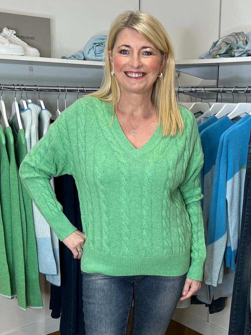 Jade Fashioned Cable Vee Cashmere Sweater