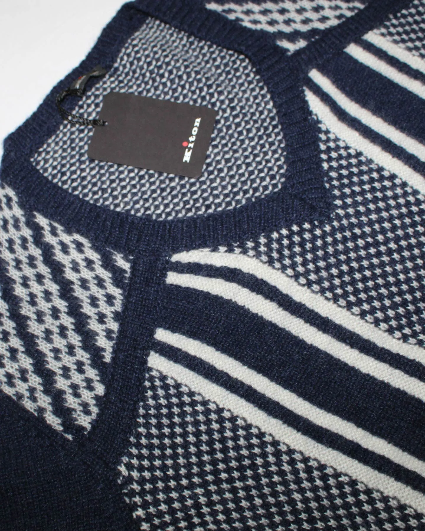 Kiton Sweater Midnight Blue Design V-Neck - EU 50 / M SALE