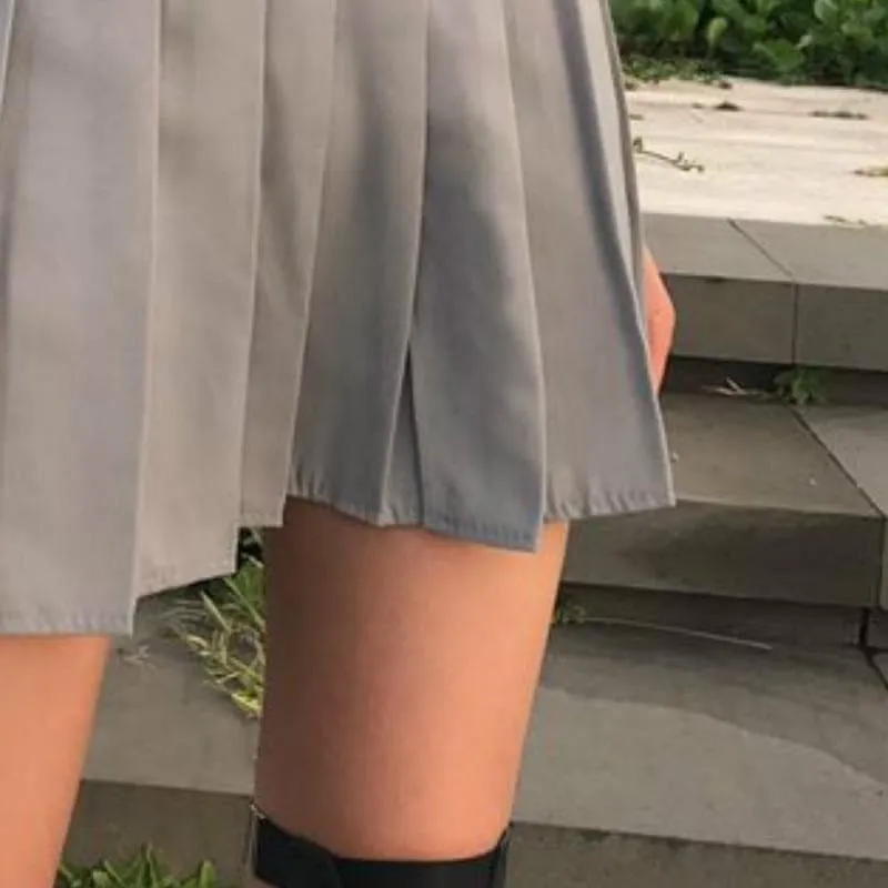 Simple Pleated School Girl Skirt (XS to 5XL!)