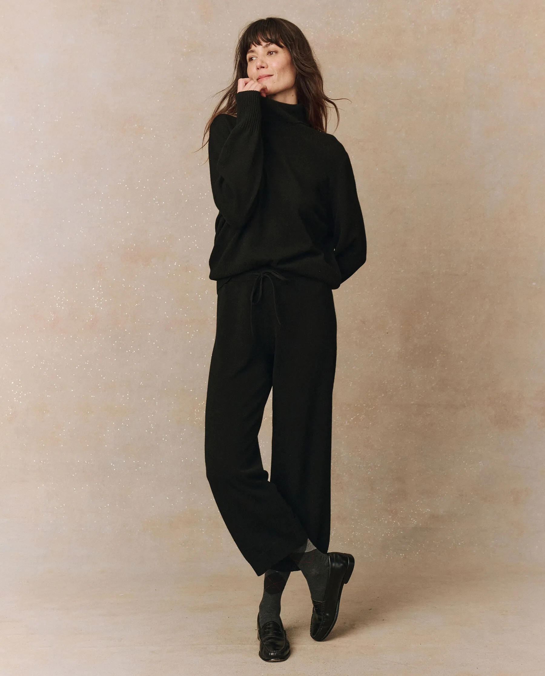 The Cashmere Turtleneck Sweater. -- Black